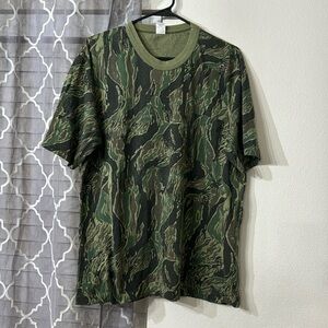 Vtg Tiger Stripe Camo Tee with Pocket